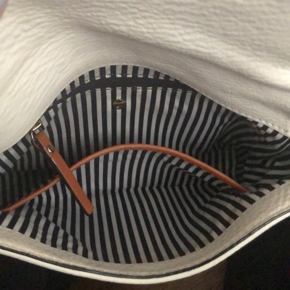 Kate Spade Crossbody Leather Purse - Picture 3 of 8